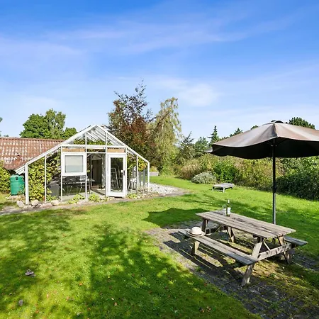 Dom wakacyjny Cozy House Near Vibaek Ebeltoft